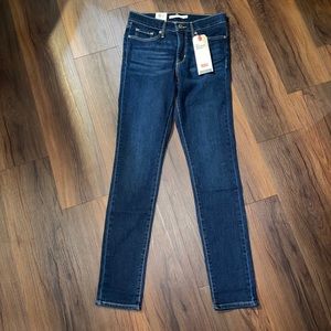 Levi’s 311 Shaping Skinny Women’s Jeans